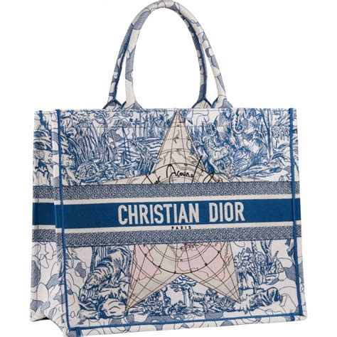 christian dior diseñador|christian dior bag price.